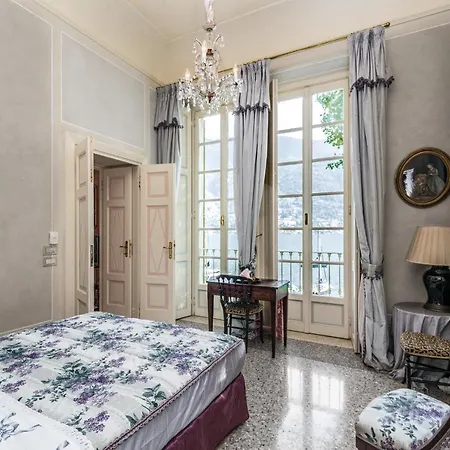 Holiday home Lussuosa Sulle Sponde Dello Splendido Di