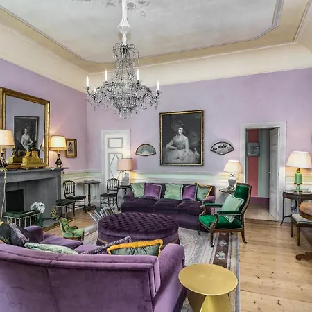 Feriehus Lussuosa Sulle Sponde Dello Splendido Di *